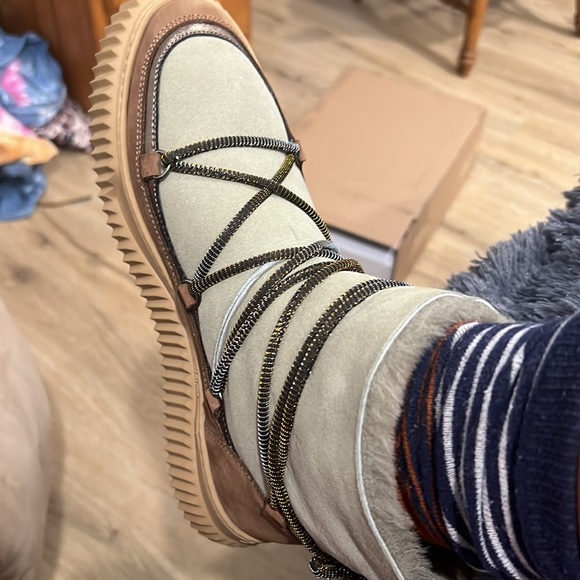 Winter boot soft leather new without box - Picture 6 of 6